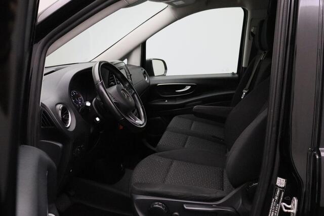 Mercedes-Benz VITO 114 CDI Lang 2022 | Goed Onderhouden | Trekhaak | Airco | Carplay | DAB Radio | Elektrische Ramen | Achteruitrij Camera | Boekjes | 2 Sleutels