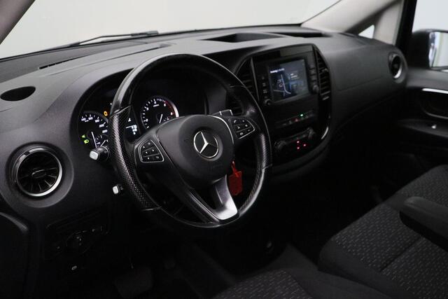 Mercedes-Benz VITO 114 CDI Lang 2022 | Goed Onderhouden | Trekhaak | Airco | Carplay | DAB Radio | Elektrische Ramen | Achteruitrij Camera | Boekjes | 2 Sleutels