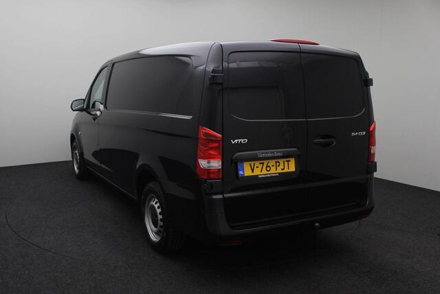 Mercedes-Benz VITO 114 CDI Lang 2022 | Goed Onderhouden | Trekhaak | Airco | Carplay | DAB Radio | Elektrische Ramen | Achteruitrij Camera | Boekjes | 2 Sleutels