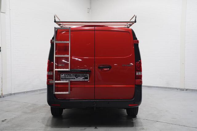 Mercedes-Benz VITO 114 CDI 136 pk Extra Lang Navi, Camera, Trekhaak NAP, Imperiaal met Trap, PDC V+A, 2-Zits