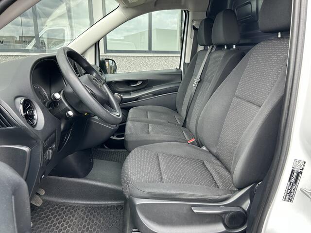 Mercedes-Benz VITO 116 CDI Lang / Trekhaak / Airco / Parkeersensoren / Cruise control / 3 Zits / Achterdeuren