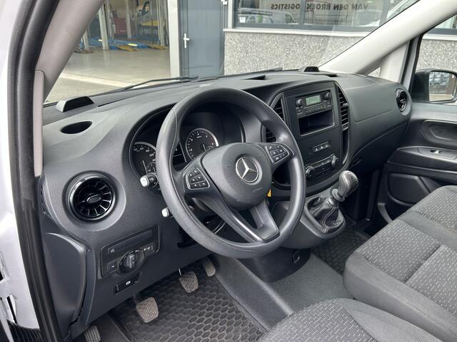 Mercedes-Benz VITO 116 CDI Lang / Trekhaak / Airco / Parkeersensoren / Cruise control / 3 Zits / Achterdeuren