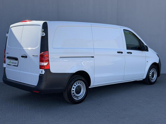 Mercedes-Benz VITO 114 CDI Lang / Trekgewicht 2000 Kg / Navigatie / Cruise Control / Airco / Parkeersensoren / Stoelverwarming / Achteruit rij camera /