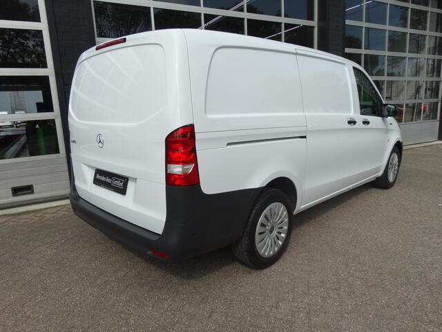 Mercedes-Benz VITO eVito 112 L2 60 kWh | Parkeerpakket met achteruitrijcamera | Navigatie|