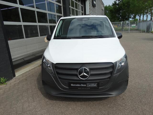 Mercedes-Benz VITO eVito 112 L2 60 kWh | Parkeerpakket met achteruitrijcamera | Navigatie|