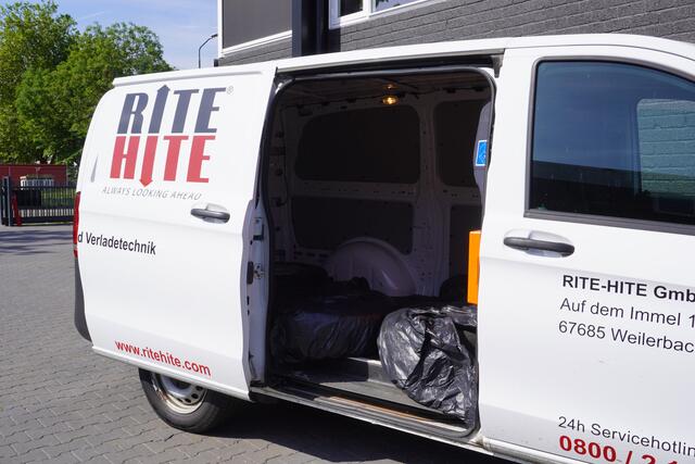 Mercedes-Benz VITO 116 CDI Lang Automaat EURO 6 - Airco - Cruise - Camera - ¤ 20.900,- Excl.