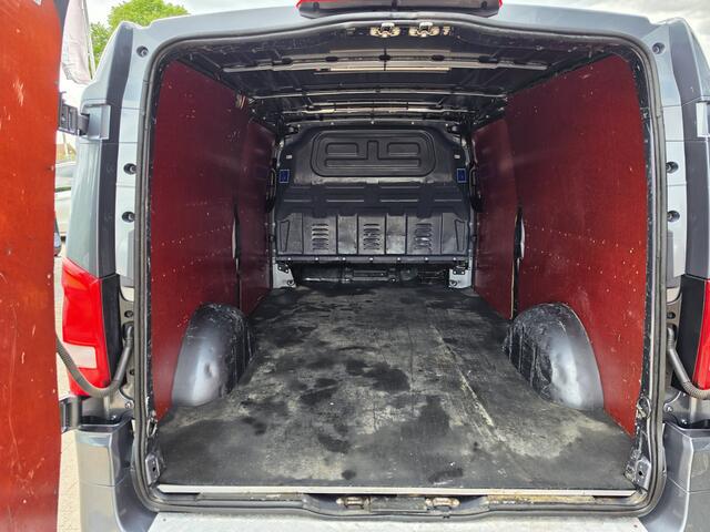 Mercedes-Benz VITO 114 CDI Extra Lang Automaat * NAP * Eerste Eigenaar *