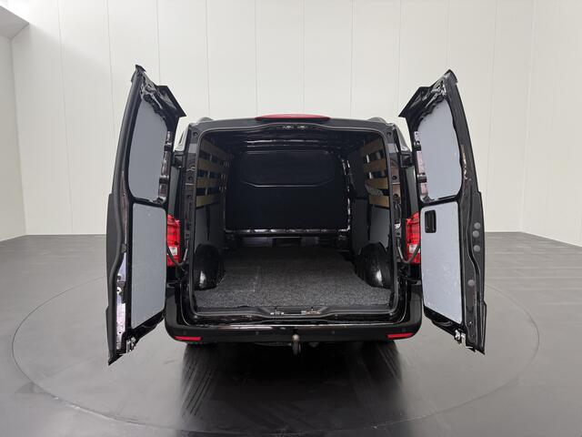 Mercedes-Benz VITO Automaat Exclusive Edition | Leder | Led | Achterdeuren | Multimedia | Camera | 3-Zits | Trekhaak | Betimmering