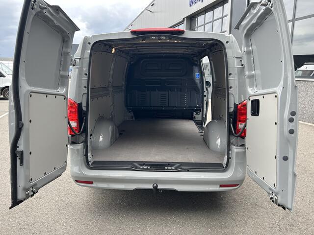 Mercedes-Benz VITO 116 CDI L3 Pro / 2500KG Trekhaak / MBUX / Navigatie / Camera / Cruise control / Airco / LMV