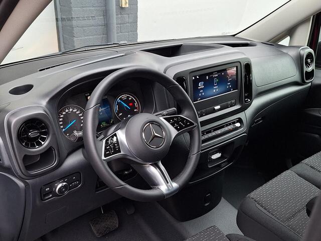 Mercedes-Benz VITO eVito 112 L2 60 kWh | Achteruitrijcamera | Dodehoekassistentie | Stoelverwarming Bestuurdersstoel | Tweezits Bijrijdersbank | Spoorassistent
