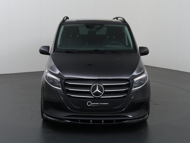 Mercedes-Benz VITO 119 CDI | XL L3 | AUTOMAAT | DUBBEL CABINE | SPORT EDITION | 2X ZIJSCHUIFDEUREN | TREKHAAK | MULTI-BEAM LED | NAVIGATIE | CAMERA | PARKEERSENSOREN | AIRCO | CRUISE CONTROL | BETIMMERD | 19" LICHT METAAL | CERTIFIED