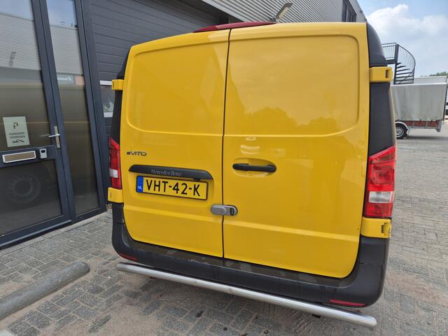 Mercedes-Benz VITO eVito Lang 41 kWh zeer nette bus camera airco stoelverwarming navi apple car play dhb
