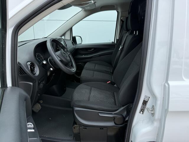 Mercedes-Benz VITO eVito 112 66kWh L2 Elektrisch 96,3% (SOH) 280km WLTP Climate Control Cruise Control Carplay Camera Stoelverwarming Parkeersensoren