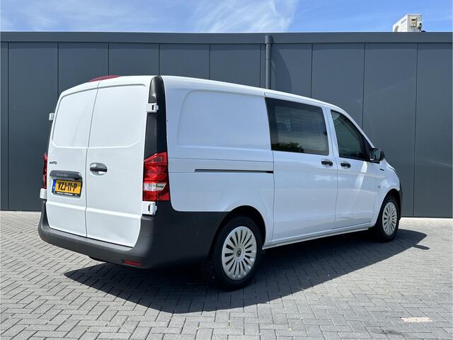 Mercedes-Benz VITO eVito 66 kWh / FULL ELECTRIC / L2H1 / 43.007 KM / INRICHTING / 1e EIG. / CAMERA / 3-ZITS / CRUISE