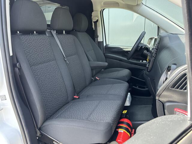 Mercedes-Benz VITO eVito 66 kWh / FULL ELECTRIC / L2H1 / 43.007 KM / INRICHTING / 1e EIG. / CAMERA / 3-ZITS / CRUISE
