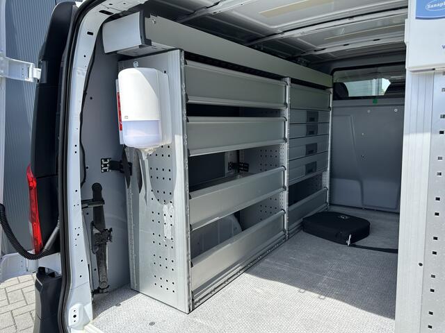 Mercedes-Benz VITO eVito 66 kWh / FULL ELECTRIC / L2H1 / 43.007 KM / INRICHTING / 1e EIG. / CAMERA / 3-ZITS / CRUISE