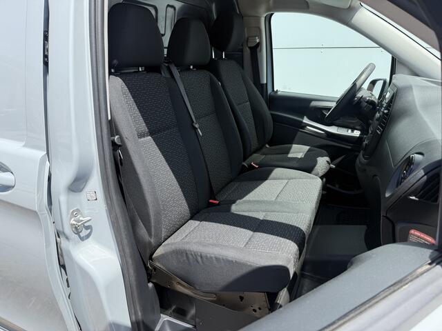 Mercedes-Benz VITO 114 1.9 CDI Automaat L2H1 LED Climate Control Cruise Control Carplay Licht metalen Velgen