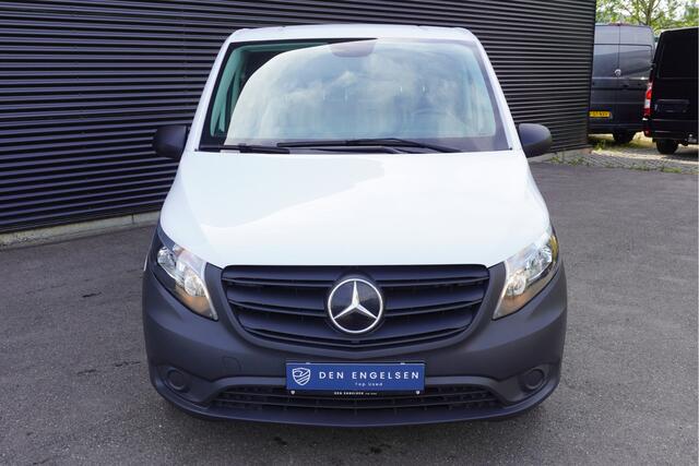 Mercedes-Benz VITO 140pk Automaat Extra Lang L3 XL Apple Carplay Navigatie Trekhaak ACC Cruise control Airco Stoelverwarming
