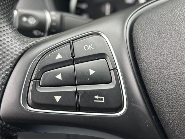 Mercedes-Benz VITO eVito 112 L2 66 kWh | Stoelverwarming | Achteruitrijcamera | Cruise Control