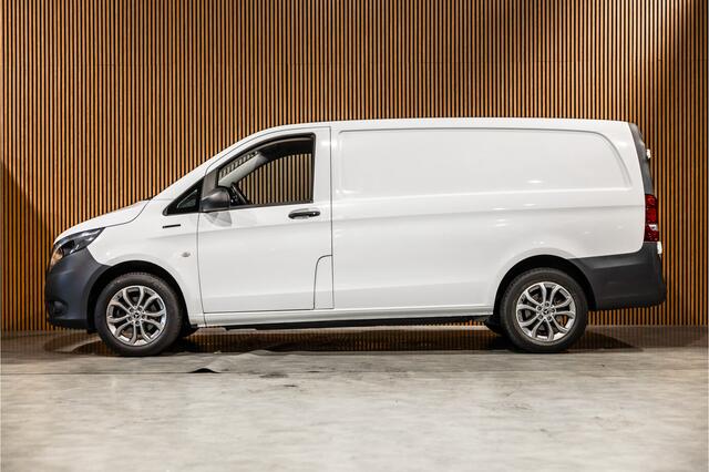 Mercedes-Benz VITO eVito Lang | Camera | Navigatie | Stoelverwarming | Airco | 3 zitter | Betimmering | Nieuwe APK | Zero emission | E-vito