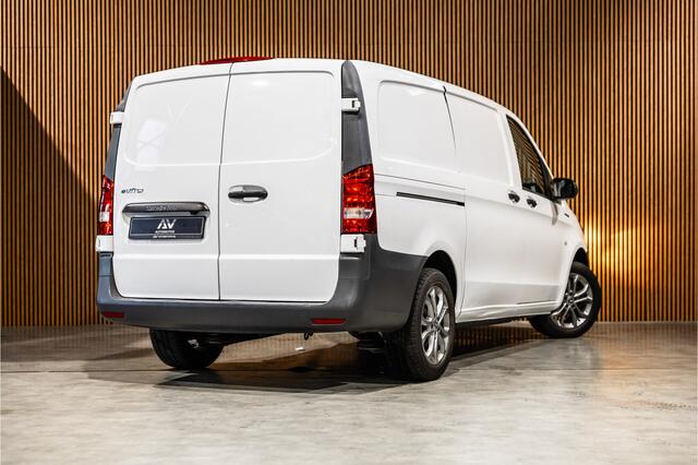 Mercedes-Benz VITO eVito Lang | Camera | Navigatie | Stoelverwarming | Airco | 3 zitter | Betimmering | Nieuwe APK | Zero emission | E-vito