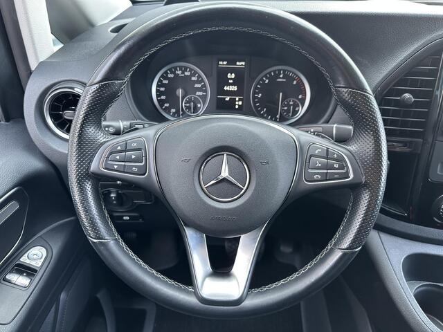 Mercedes-Benz VITO 116 CDI Dubbele Cabine Navigatie Camera | Led | Apple Carplay | Trekhaak 2500kg