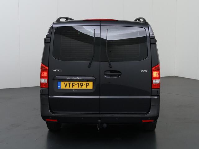 Mercedes-Benz VITO 114 CDI | Aut. | Lang L2 | Dubbele Cabine | Adaptieve Cruise Control | Stoelverwarming | LED Koplampen | Trekhaak | Parkeercamera | 5-zits | Airco | Stoelverwarming | Certified