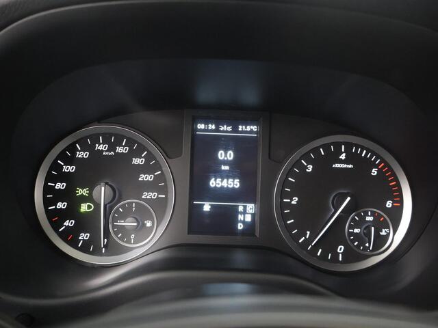 Mercedes-Benz VITO 114 CDI | Aut. | Lang L2 | Dubbele Cabine | Adaptieve Cruise Control | Stoelverwarming | LED Koplampen | Trekhaak | Parkeercamera | 5-zits | Airco | Stoelverwarming | Certified