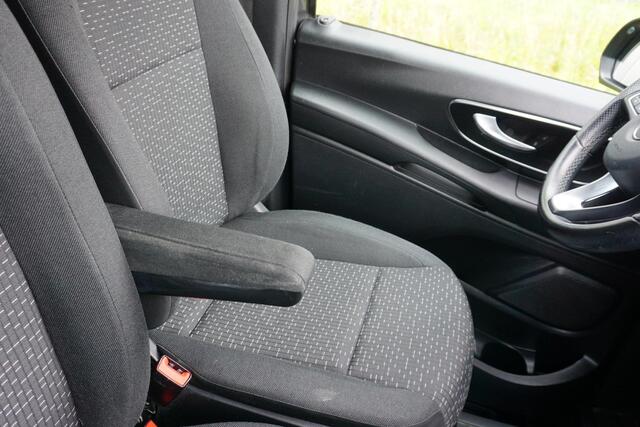 Mercedes-Benz VITO 116 CDI Lang Grijs |1e eigenaar |Automaat |Camera |Cruise |Navi |Airco |163 pk |Carplay |Android Auto |EURO6 |Lederen stuurwiel |BPM vrij!