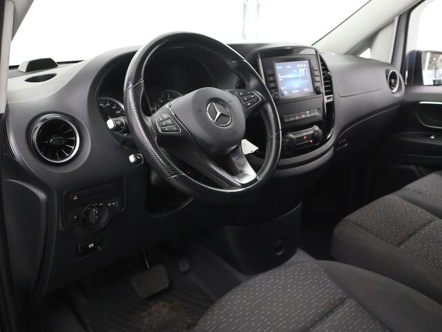 Mercedes-Benz VITO 114 CDI | Aut. | XL L3 | | Parkeercamera | Bluetooth | Stoelverwarming | Adaptive Cruise Control | Trekhaak | Glasslook panelen | Distronic Plus | LM Velgen | Certified