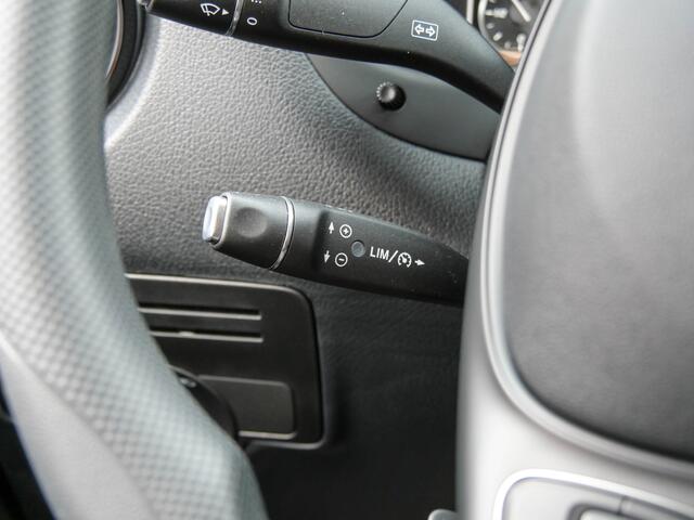 Mercedes-Benz VITO eVito Lang 66 kWh | CARPLAY | CAMERA | CRUISE CONTROL | 19 INCH AMG |
