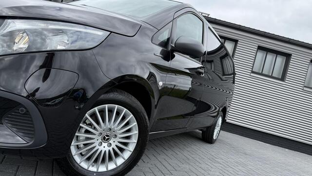 Mercedes-Benz VITO eVito 112 L2 60 kWh