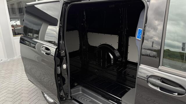 Mercedes-Benz VITO eVito 112 L2 60 kWh