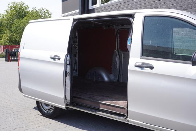 Mercedes-Benz VITO 114 CDI Lang Automaat EURO 6 - A/C Climate - Cruise - Camera - ¤19.900,- Excl.