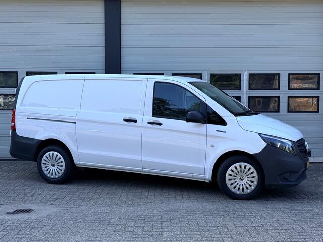 Mercedes-Benz VITO eVito 66 kWh 261 km WLTP Snelladen - L2 Lang - Apple Carplay - Betimmerd