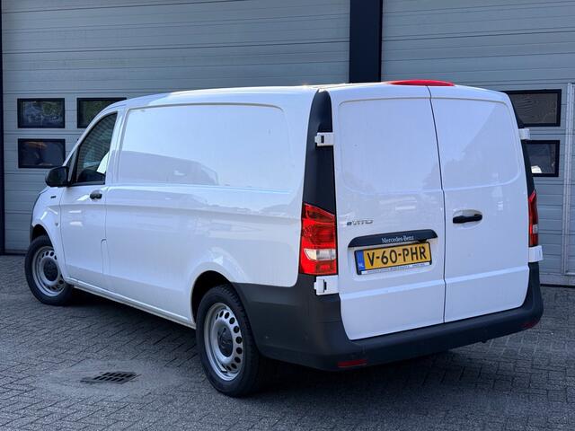 Mercedes-Benz VITO eVito 66 kWh SoH 98 % 261 km WLTP actieradius - L2 Lang - Apple Carplay - Betimmerd