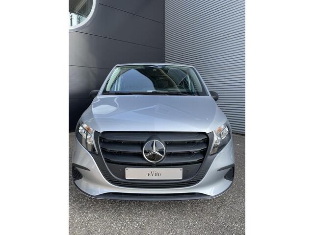 Mercedes-Benz VITO eVito 112 L2 60 kWh | Stoelverwarming | Cruise Control | Smartphone Installatie