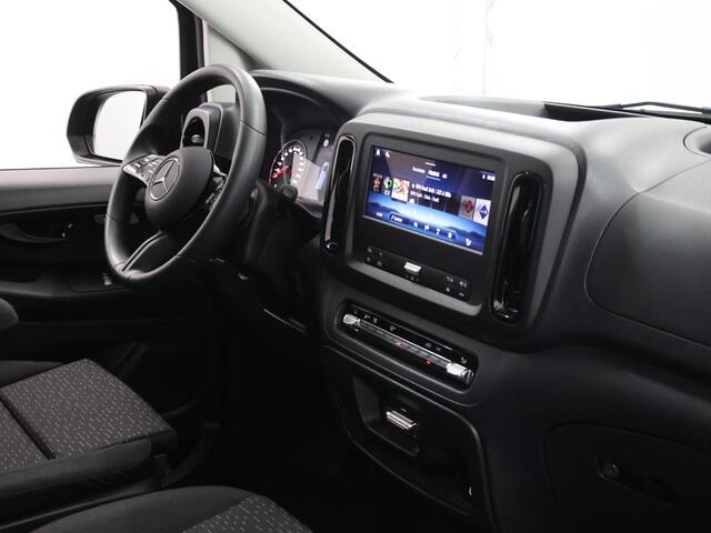Mercedes-Benz VITO 116 CDI | Aut. | SELECT | DUBBELE CABINE | 6-ZITS | STOELVERWARMING | 6-ZITS | PARKEERCAMERA | NAVIGATIE | TREKHAAK | LM VELGEN | CERTIFIED