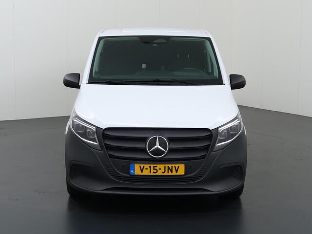 Mercedes-Benz VITO 114 CDI | AUT. | XL L3 | DISTRONIC PLUS | TREKHAAK | 2-ZITS | NAVIGATIE | PARKEERCAMERA | APPLE CARPLAY | CERTIFIED