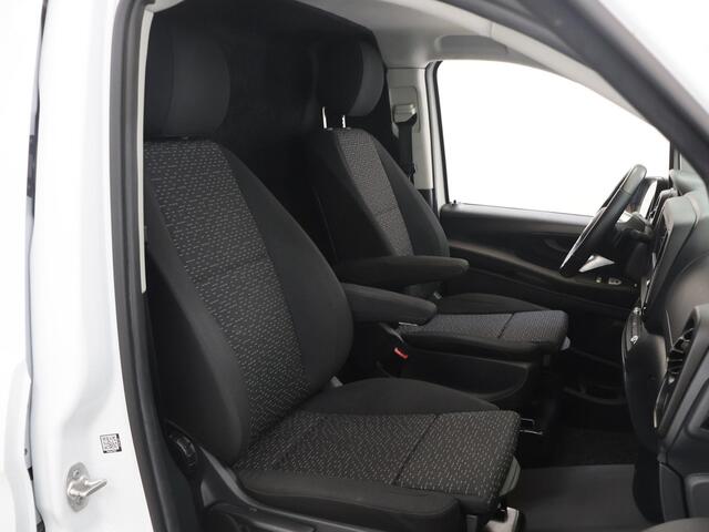 Mercedes-Benz VITO 114 CDI | AUT. | XL L3 | DISTRONIC PLUS | TREKHAAK | 2-ZITS | NAVIGATIE | PARKEERCAMERA | APPLE CARPLAY | CERTIFIED