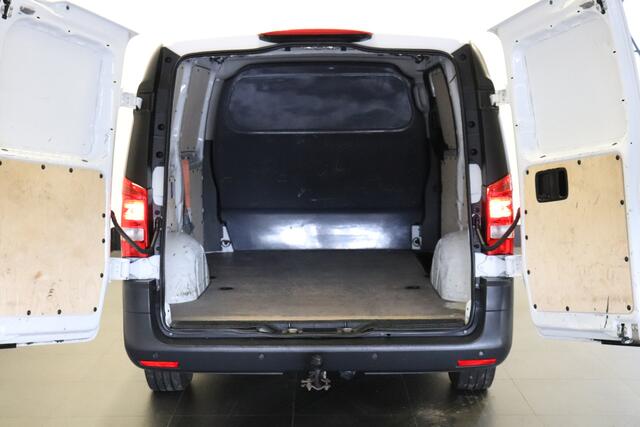 Mercedes-Benz VITO 110 CDI Lang EURO 6 - Airco - Cruise - PDC - Trekhaak - ¤ 17.900,- Excl.