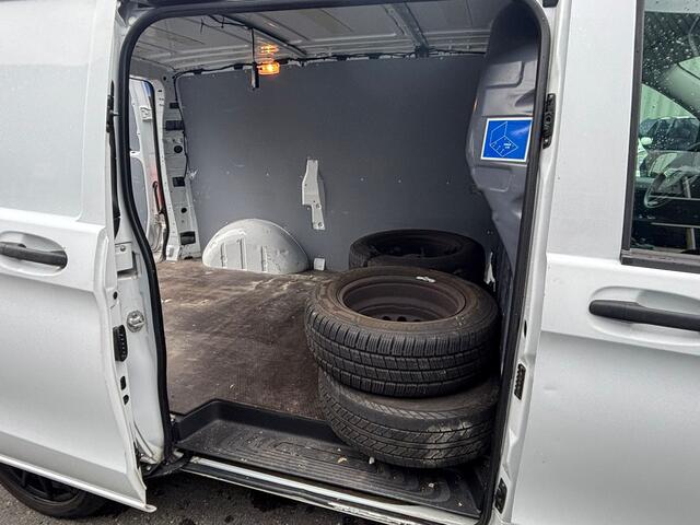 Mercedes-Benz VITO 114 CDI AUTOMAAT / ACHTER UITRIJ CAMERA