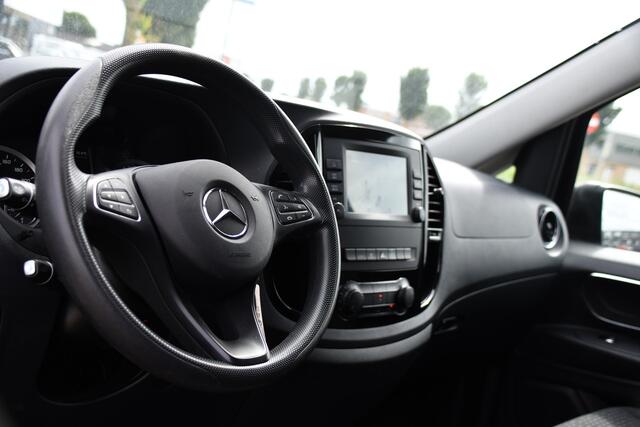 Mercedes-Benz VITO 116 CDI L2 Black Edition Cruise, Carplay, LED, 164pk, Sensoren, Multimedia, Automaat, NAVI, Uniek!