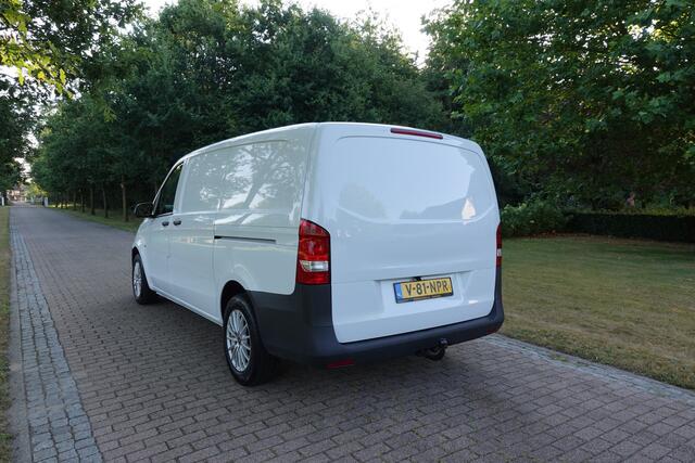 Mercedes-Benz VITO 114 CDI AUTOMAAT | Trekhaak | Dubbele schuifdeur | Stoelverwarming |