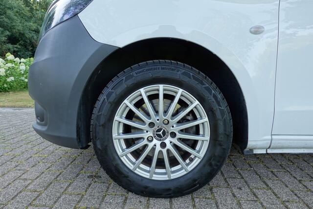 Mercedes-Benz VITO 114 CDI AUTOMAAT | Trekhaak | Dubbele schuifdeur | Stoelverwarming |