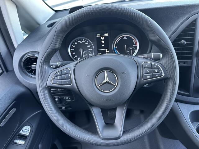 Mercedes-Benz VITO eVito 112 66kWh Airco Apple Carplay Navigatie L3 | Snelladen | 261km WltP | Extra lang