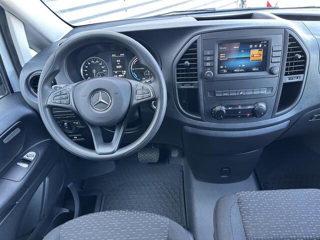Mercedes-Benz VITO eVito 112 66kWh Airco Apple Carplay Navigatie | Snelladen | 261km WltP