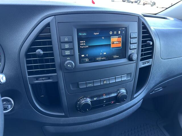 Mercedes-Benz VITO eVito 112 66kWh Airco Apple Carplay Navigatie | Snelladen | 261km WltP