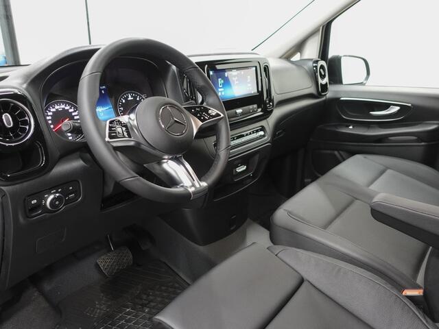 Mercedes-Benz VITO 114 CDI L2 Select Dubbele Cabine Trekhaak Navigatie Apple Carplay/Android Auto Camera Parkeersensoren Cruise Control Climate control Leder Lichtmetalen velgen Getinte ramen