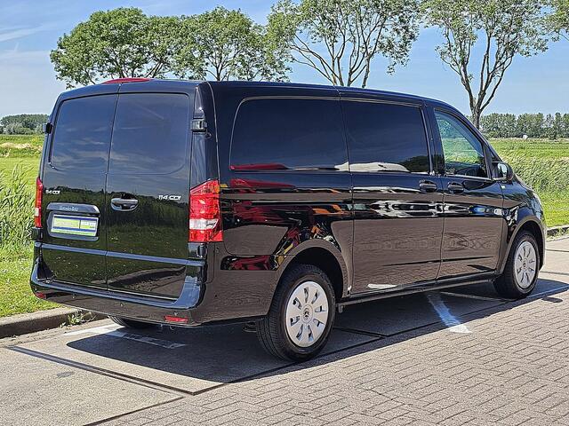 Mercedes-Benz VITO 114 CDI Lang L2 LED Airco/ECC Automaat Adaptieve Cruise Bumpers-Kleur Achterdeuren 2xZijdeuren Navi Euro6